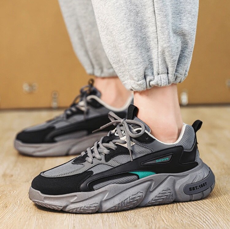 Casual Sports Shoes