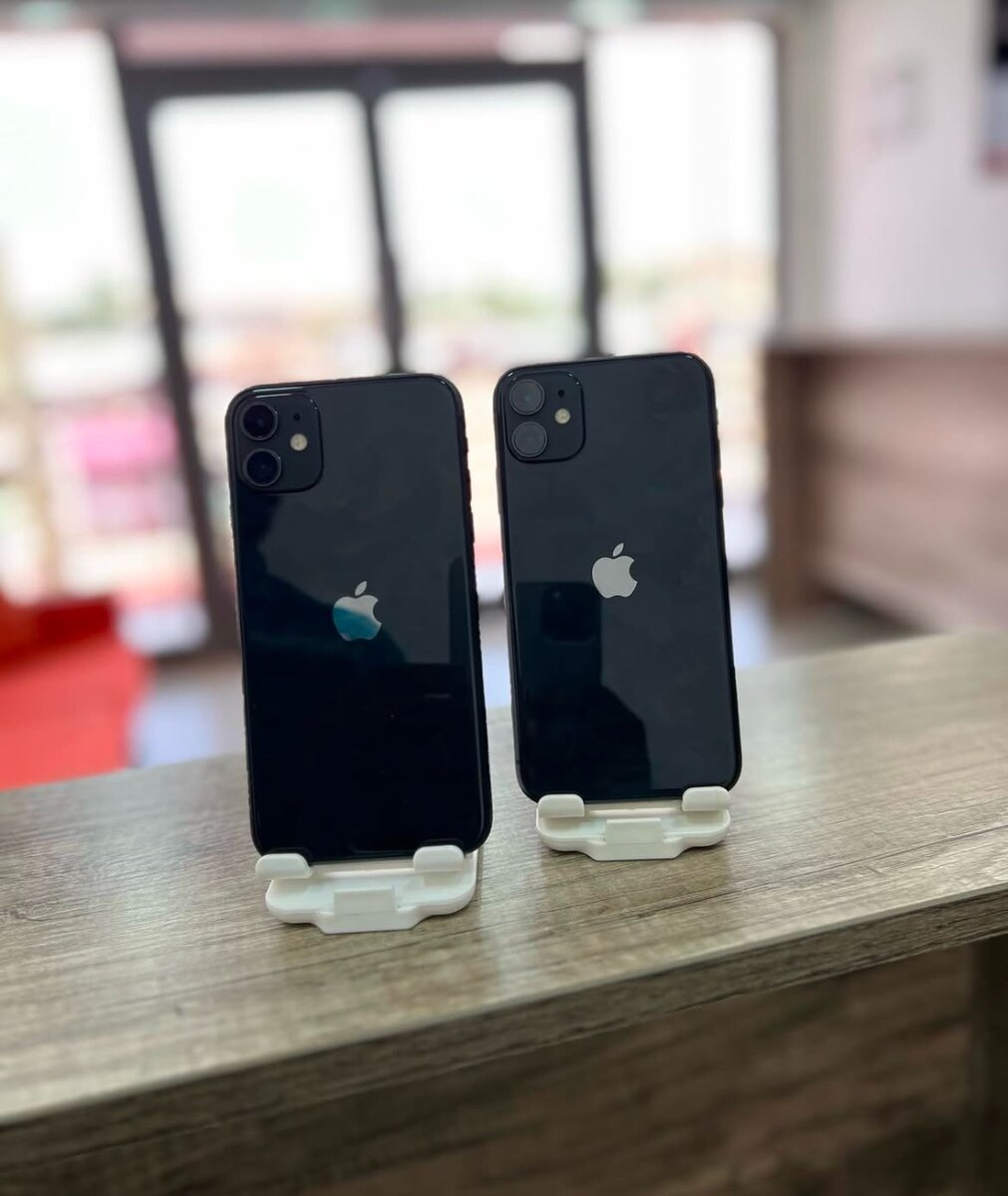 iPhone 11