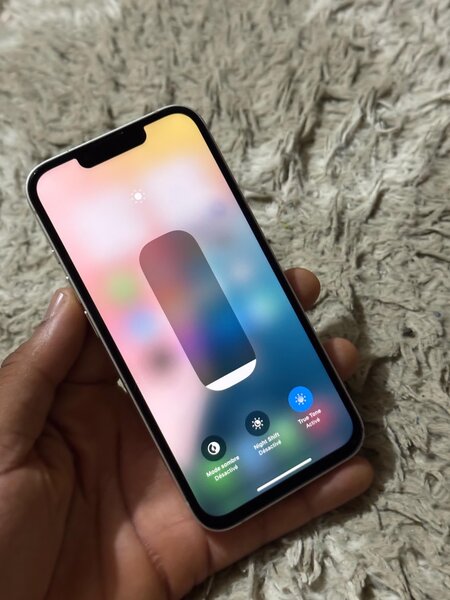 iPhone 13