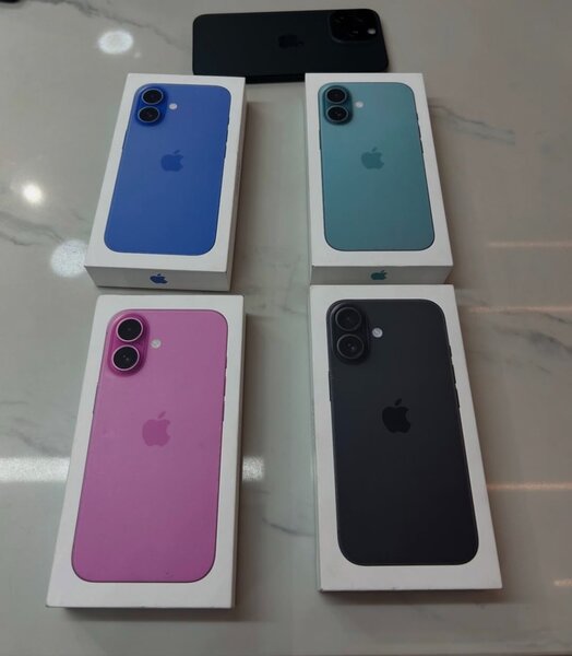 iPhone 16