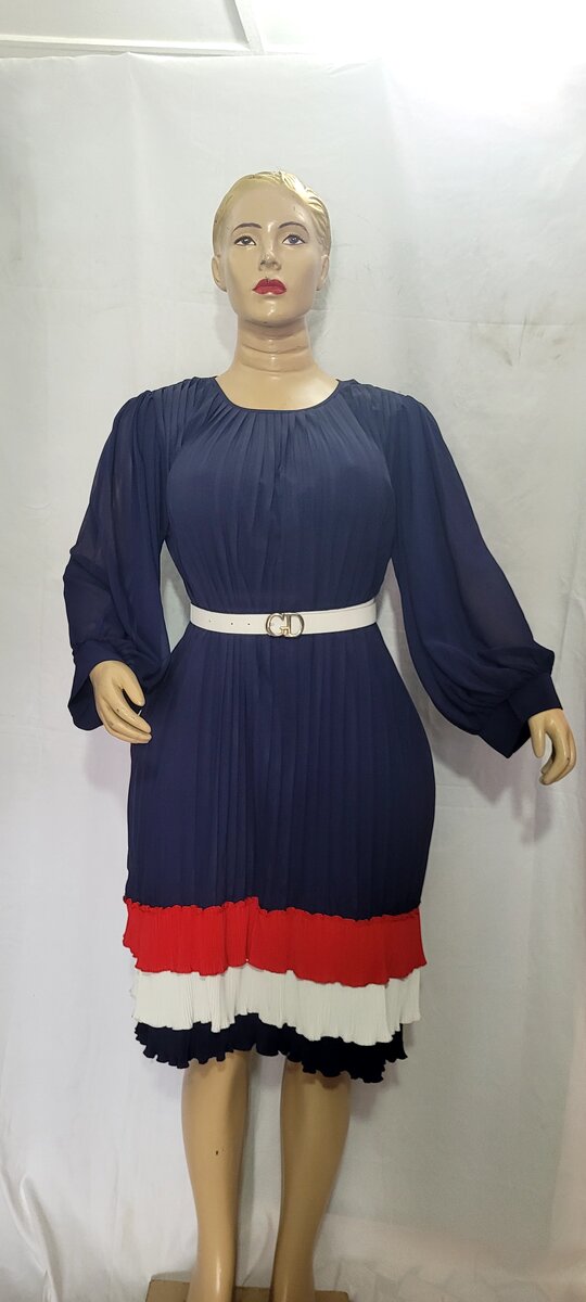 Robe plissée élégante