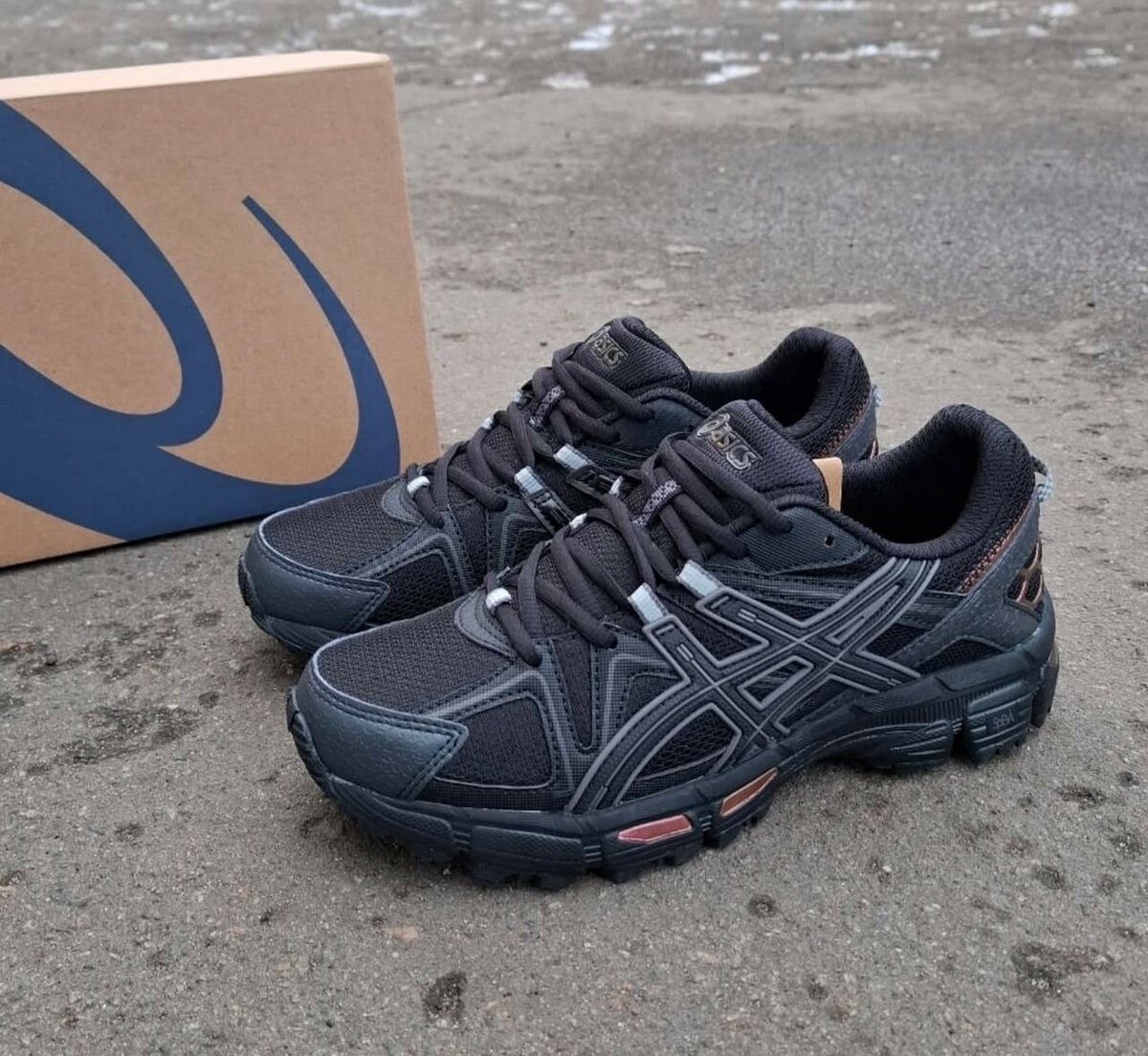 ASICS