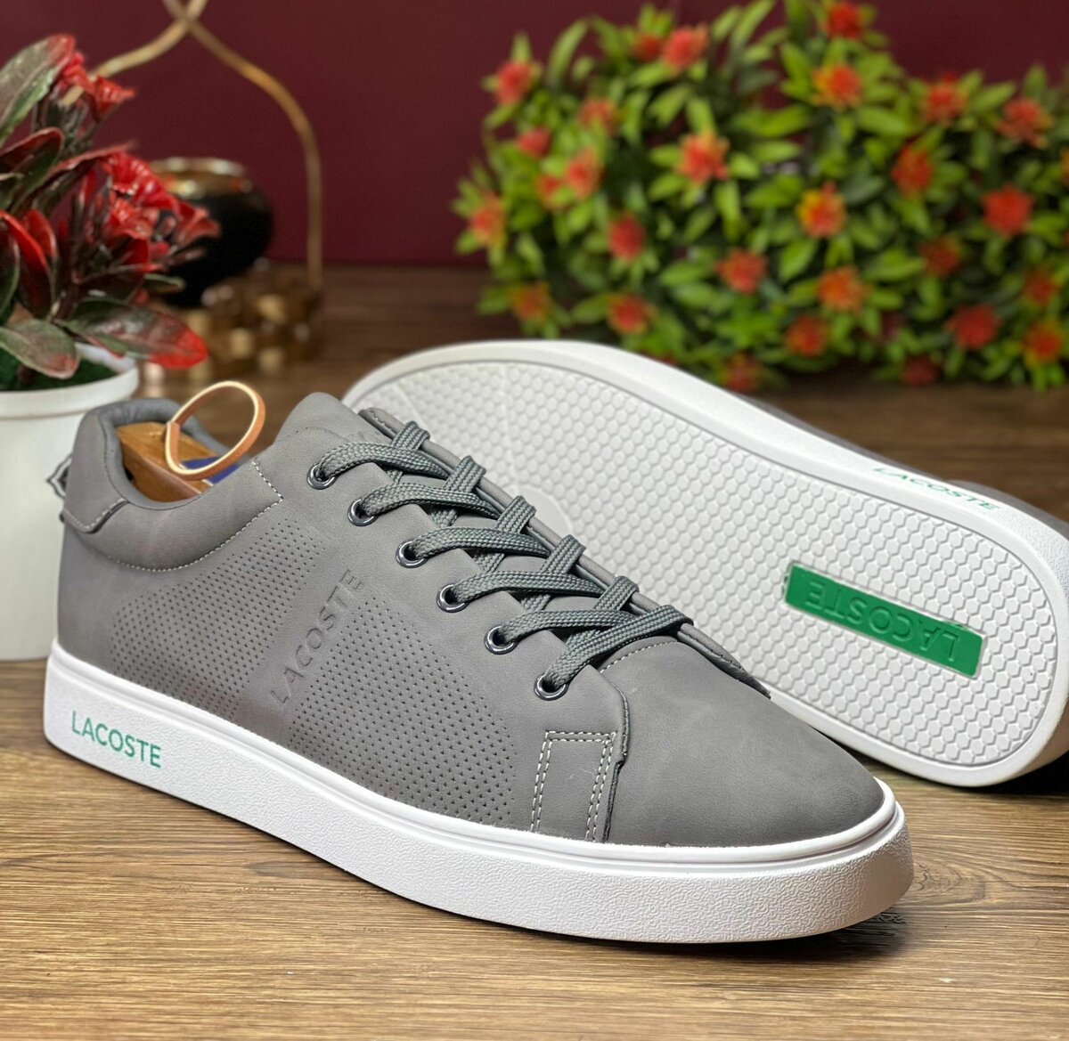 Men's shoes