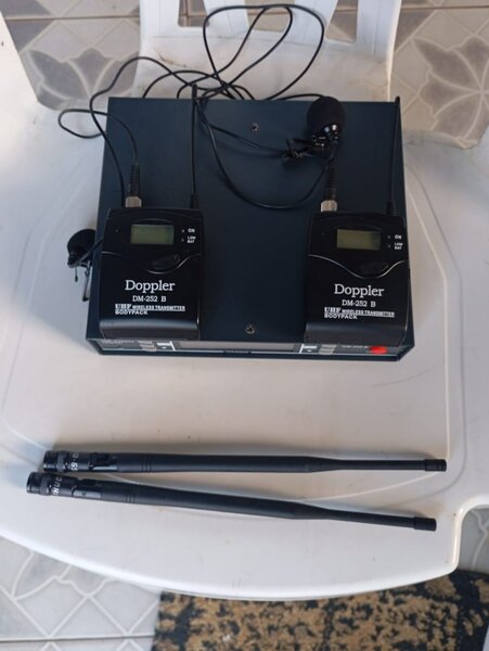 Système de microphones sans fil Doppler