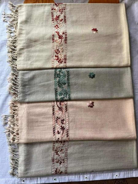 Women Woolen Shawl