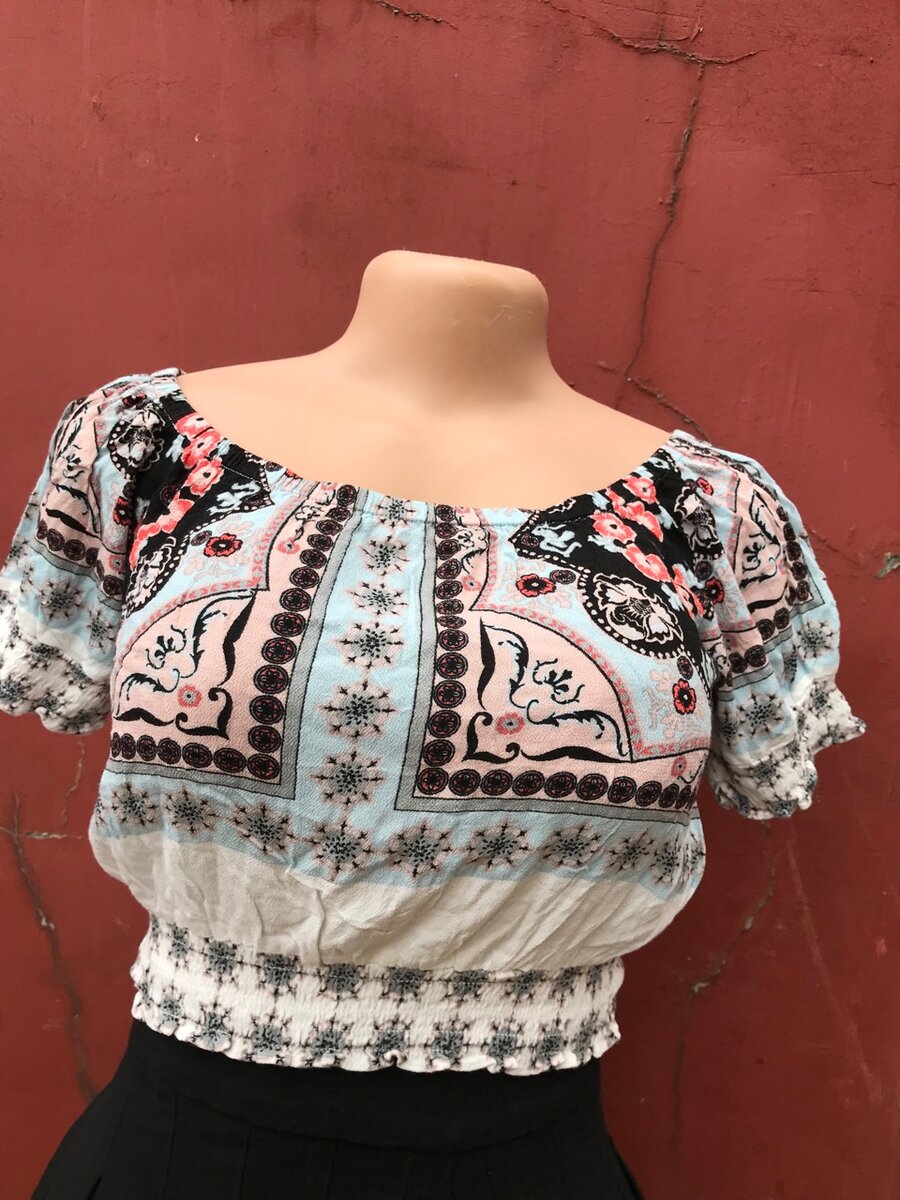 Blouse bohème à motif floral