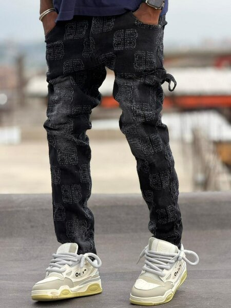 Pantalon urbain imprimé noir