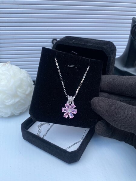 Necklace ️