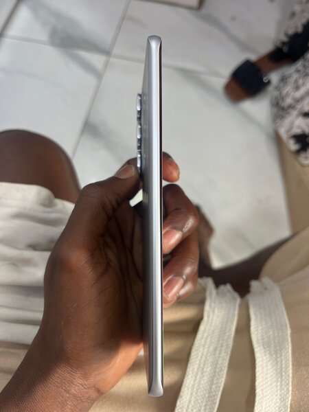 Infinix Hot 60 Pro+ Téléphone