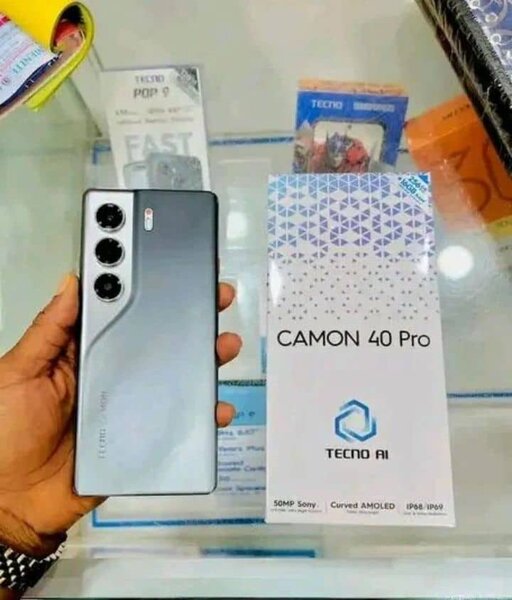 Smartphone TECNO Camon 40 Pro