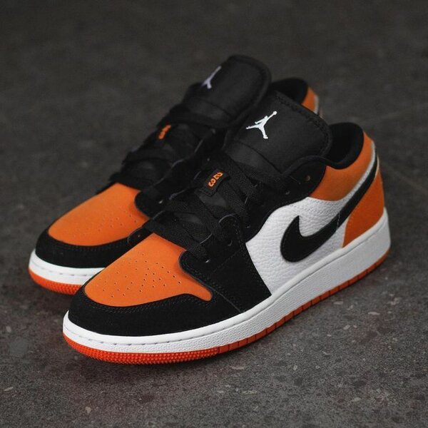 Jordan 1