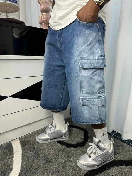 BAGGER JEANS SHORTS