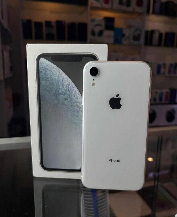 iPhone XR