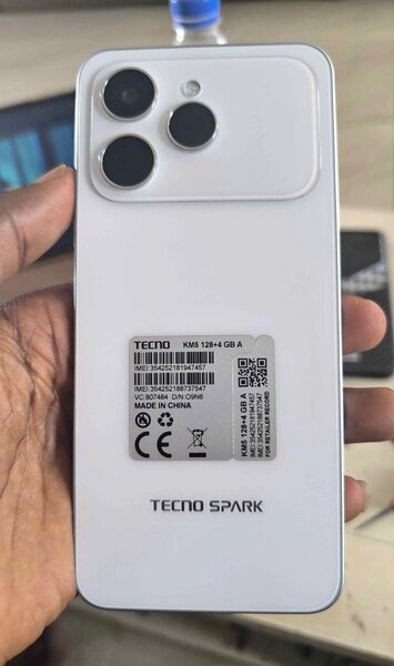 Tecno Spark Smartphone 128GB