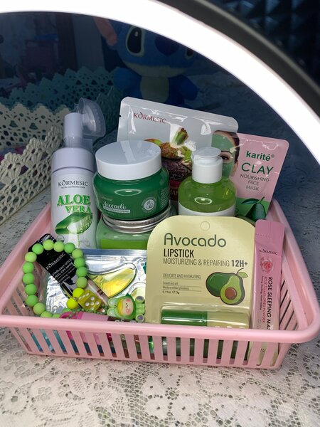 Routine skincare