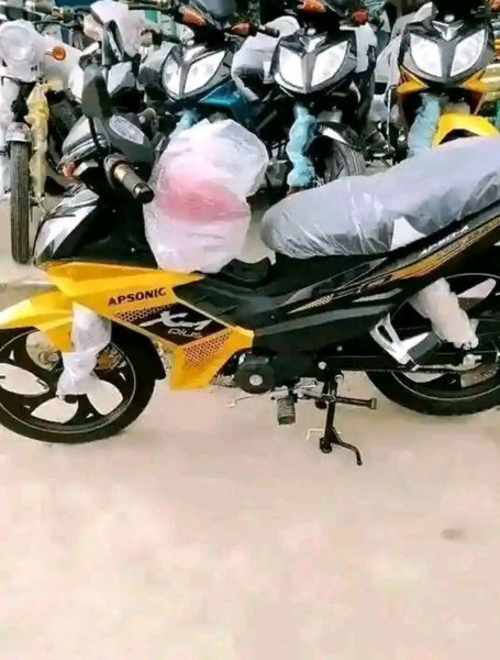 Moto Apsonic sportive