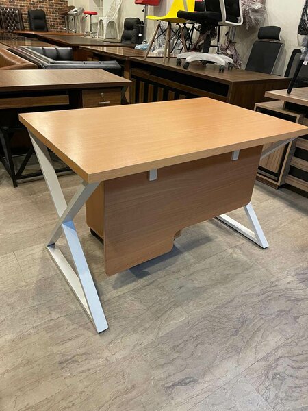 Mark study table