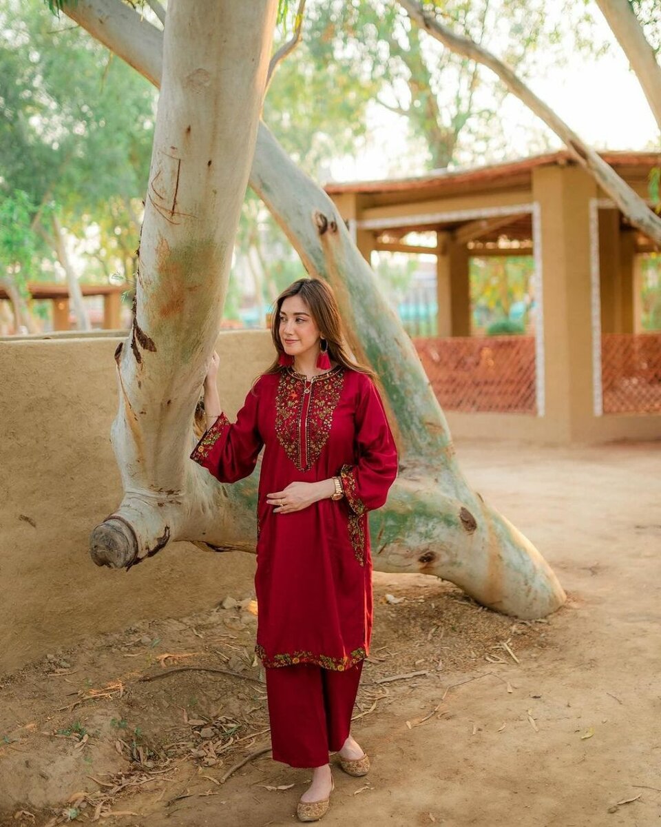 Linen sequence pocket embroidery 2p suit for girls and women
