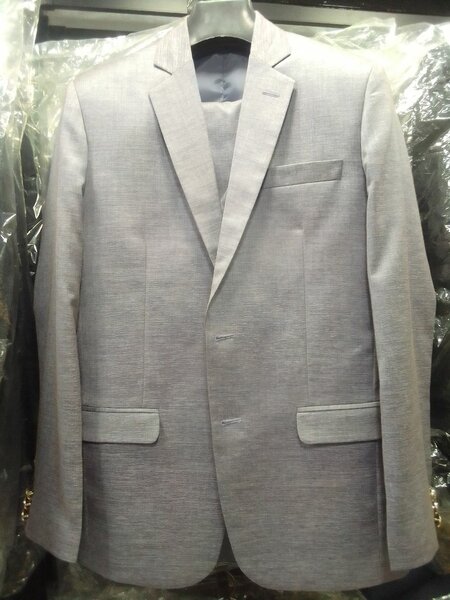 Coa and pant suit