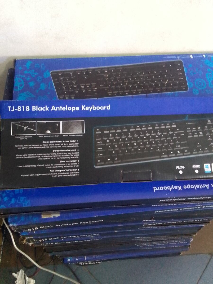 Tj 818 Black Antelope keyboard
