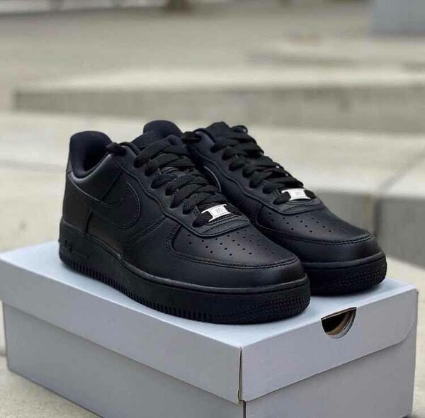 Baskets noires en cuir