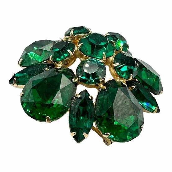 Brooch