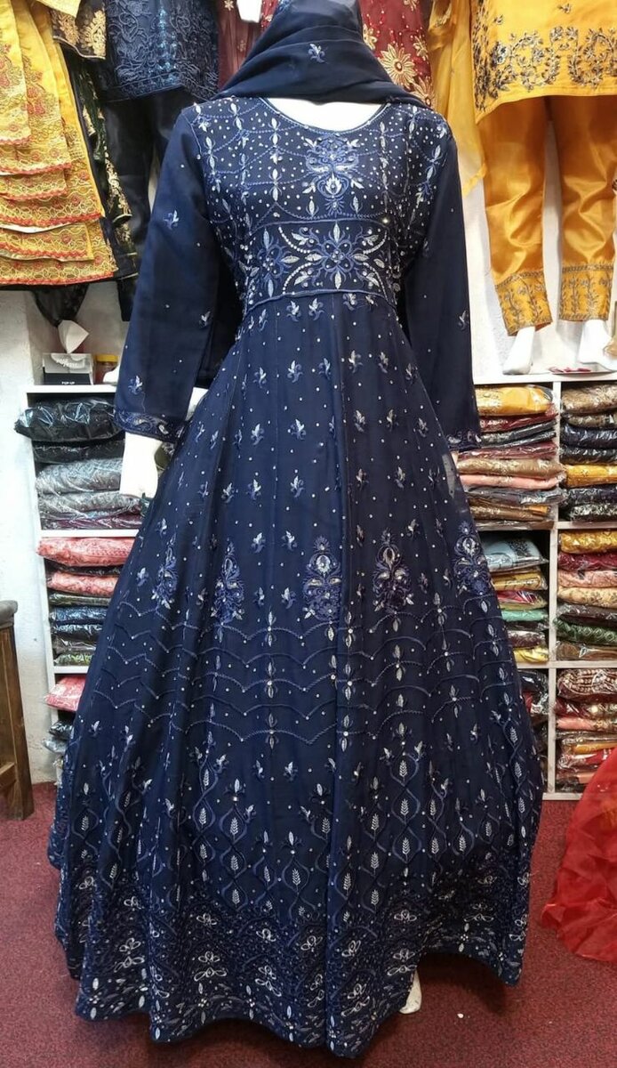Ladies suit