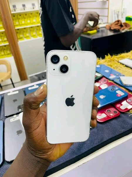 iPhone blanc dernière génération