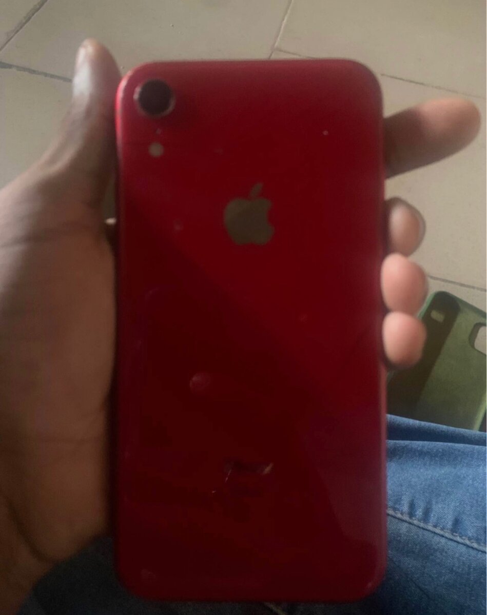 iPhone XR
