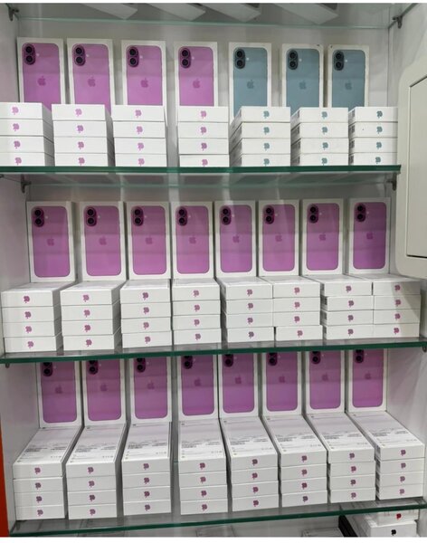 iPhone 16
