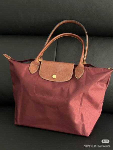 Sac à main élégant en cuir