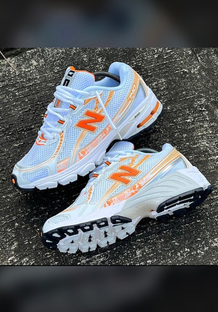 New balance sneaker