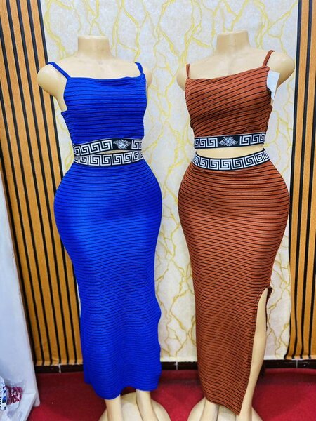 Robe moulante elegante femme