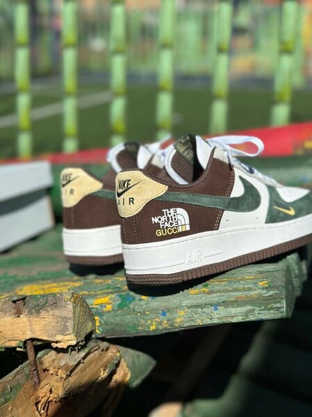 Sneakers en cuir tendance