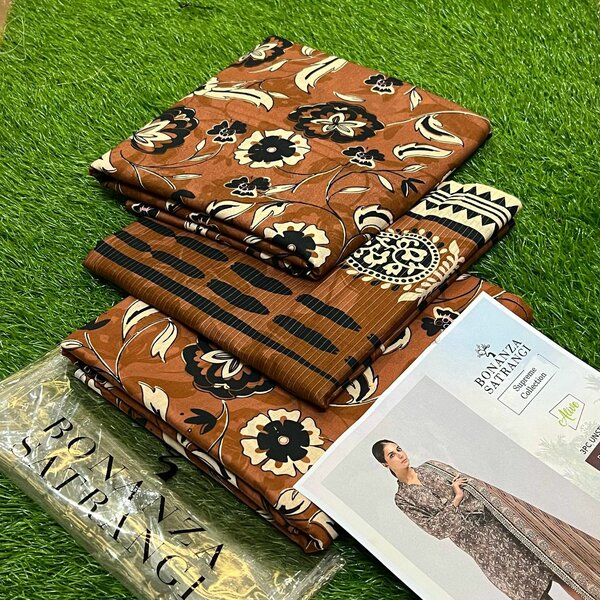 New women's souat