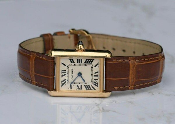 Montre Cartier élégant