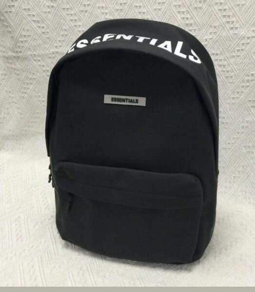 Sac à dos Essentials noir