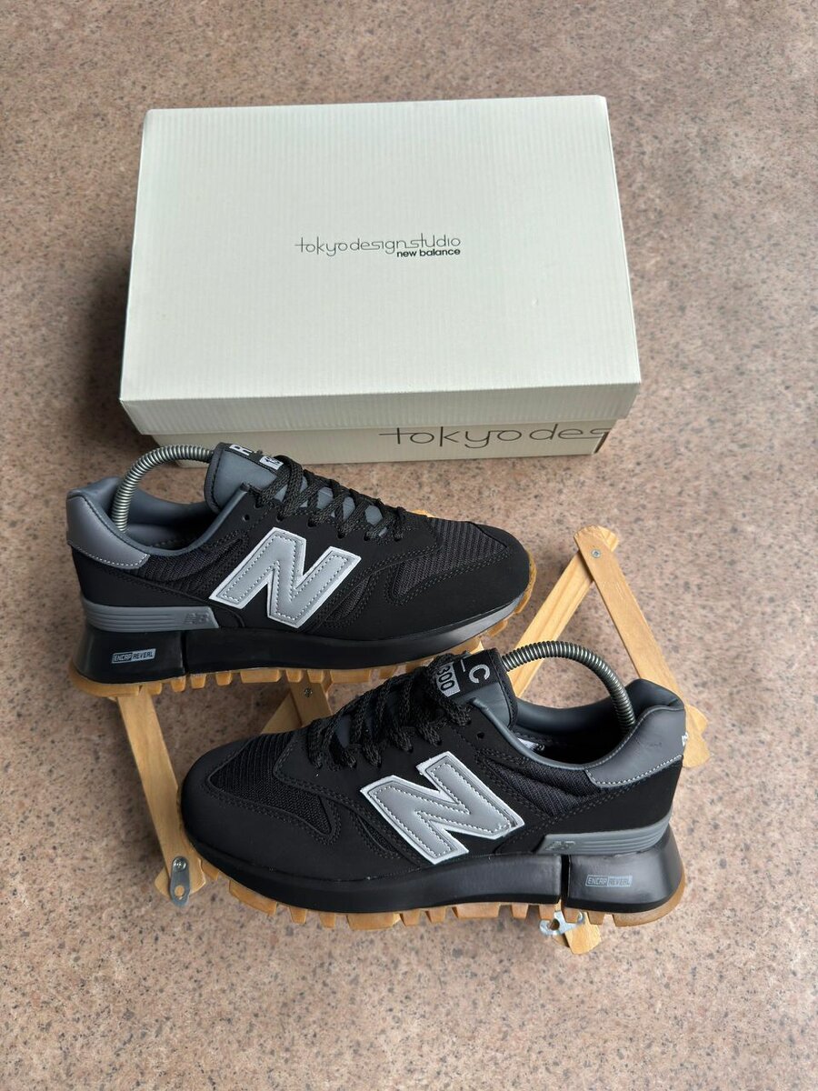 Baskets noires New Balance