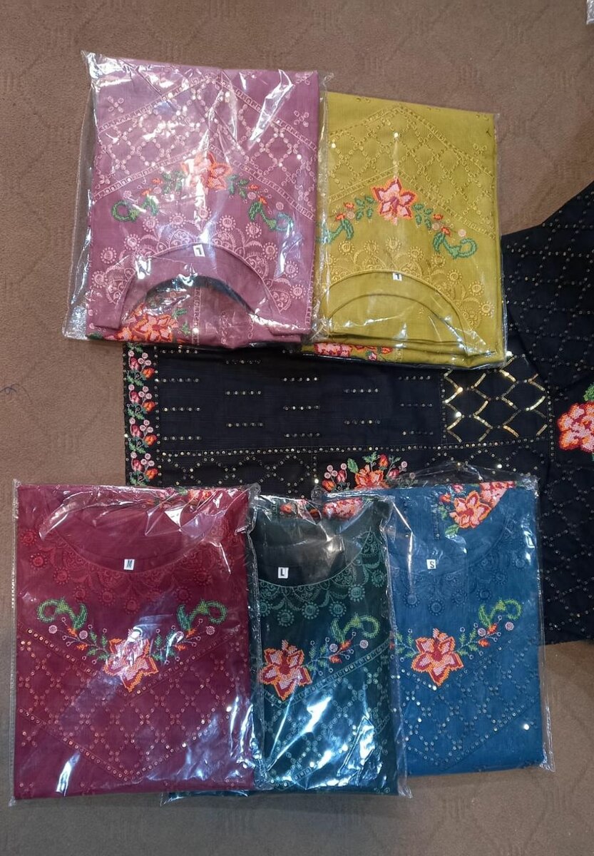 ladies 2 pice suit