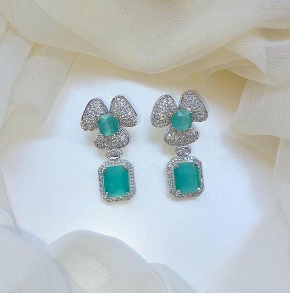 Ladies earrings
