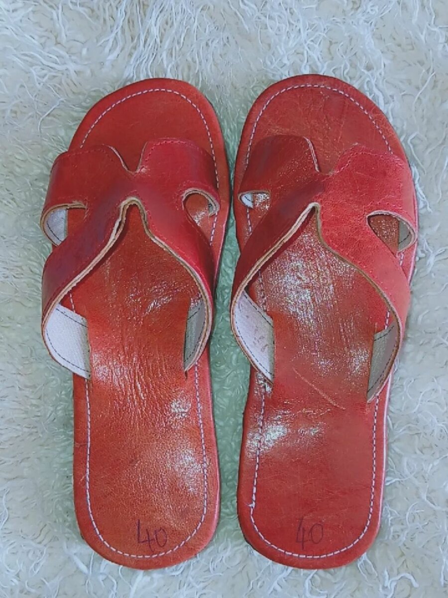 Sandales en H cuir rouge