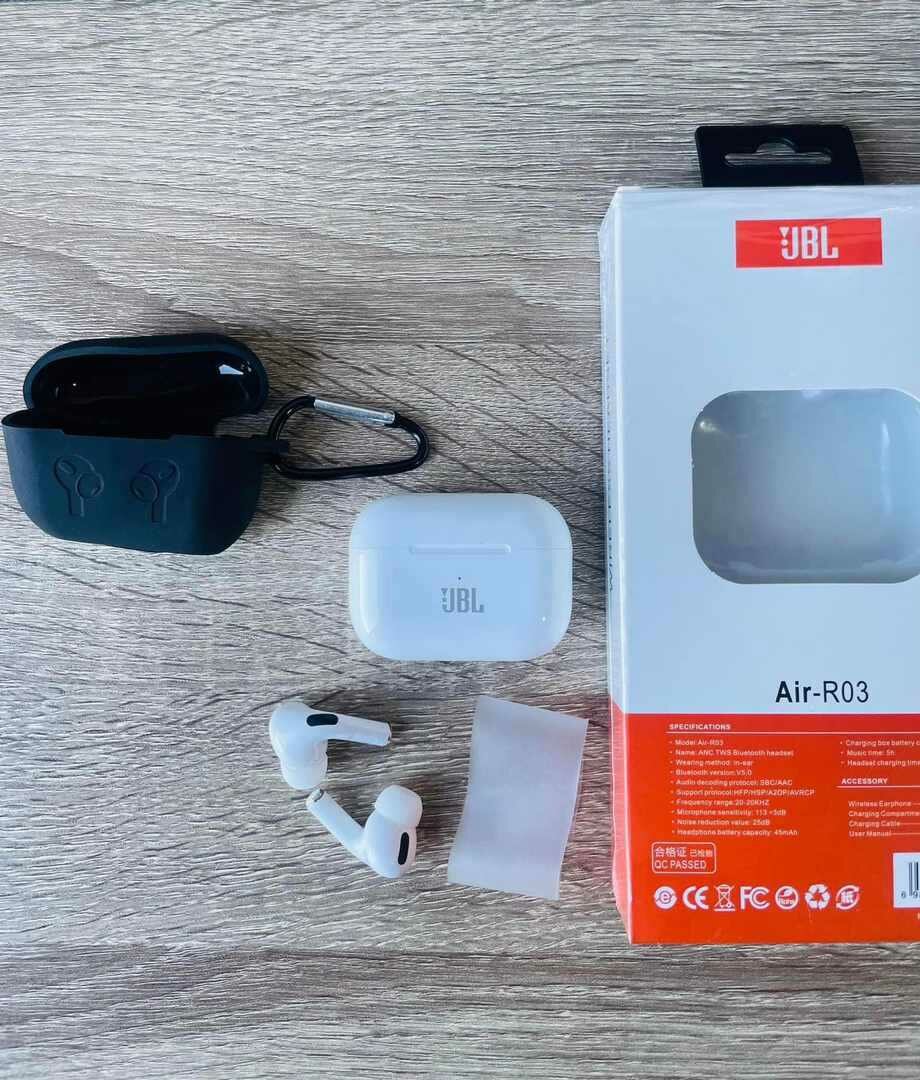 JBL HEADPHONES