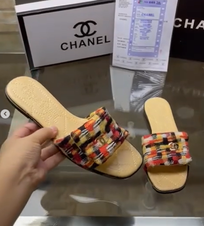 checkered flip flops