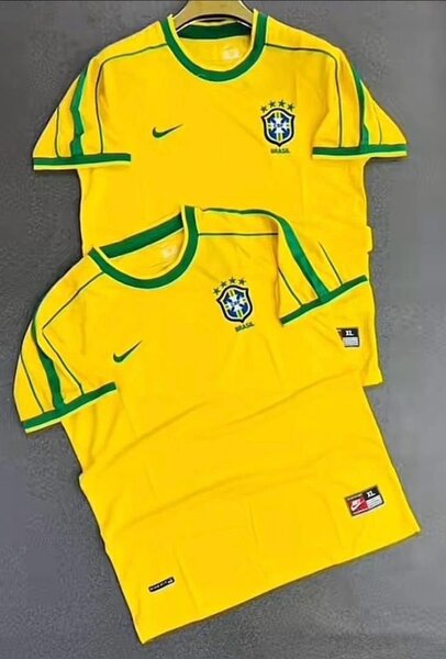 Maillot de football jaune Brésil