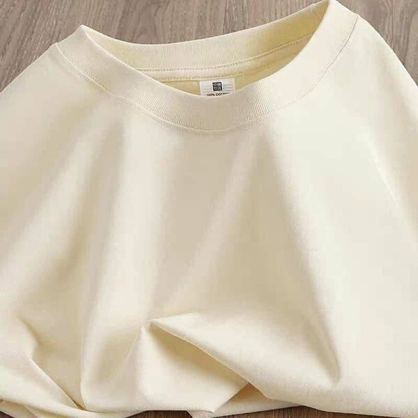 T-shirts en coton colorés