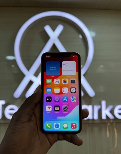 iPhone XR Rouge Intense
