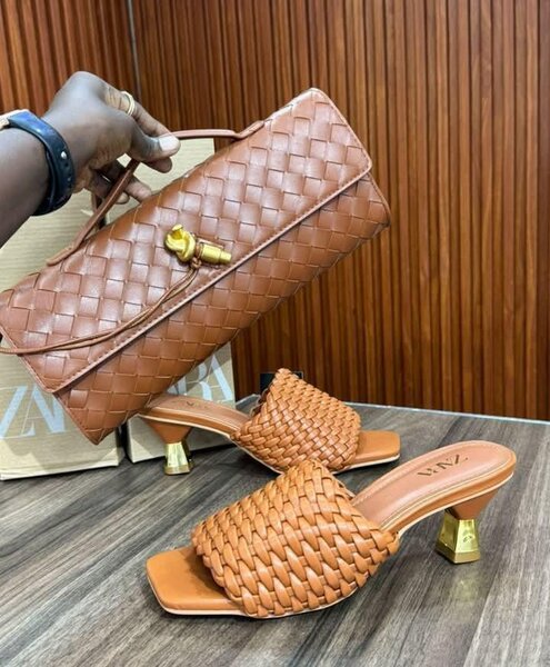 Ensemble Sac et Mules Tressées