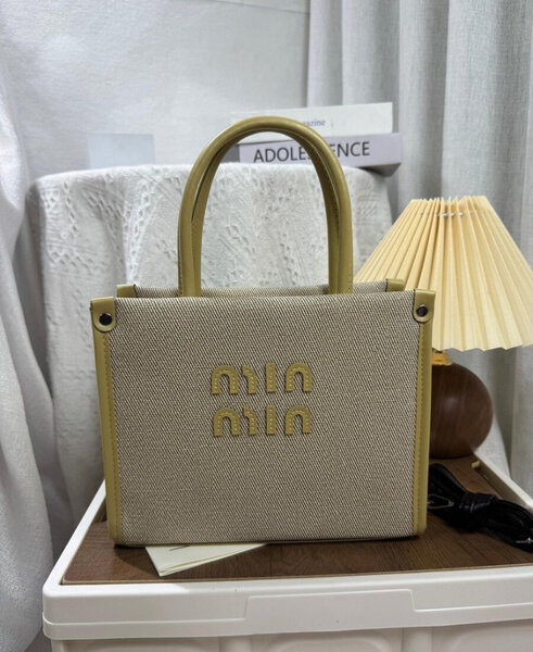 Sac à main élégant femme