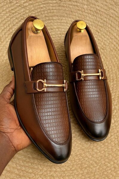 Mocassins en cuir marron
