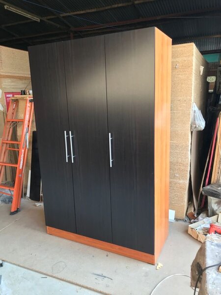 Armoire de rangement moderne